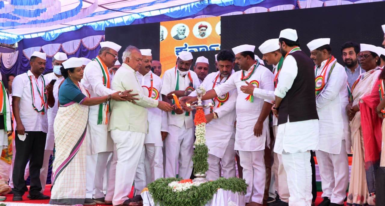 ಮೇಕೆದಾಟು ಪಾದಯಾತ್ರೆ: ಕುಮಾರಸ್ವಾಮಿಗೆ ಡಿ.ಕೆ.ಶಿವಕುಮಾರ್ ಆಹ್ವಾನ