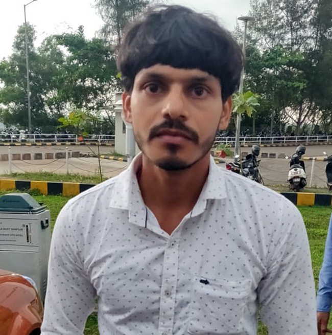 ಮಂಗಳೂರು ಅಂತಾರಾಷ್ಟ್ರೀಯ ವಿಮಾನ ನಿಲ್ದಾಣದಲ್ಲಿ ಬಂದೂಕು, ಸ್ಫೋಟಕ ಸಾಮಗ್ರಿ ಪತ್ತೆ: ಆರೋಪಿ ಸೆರೆ