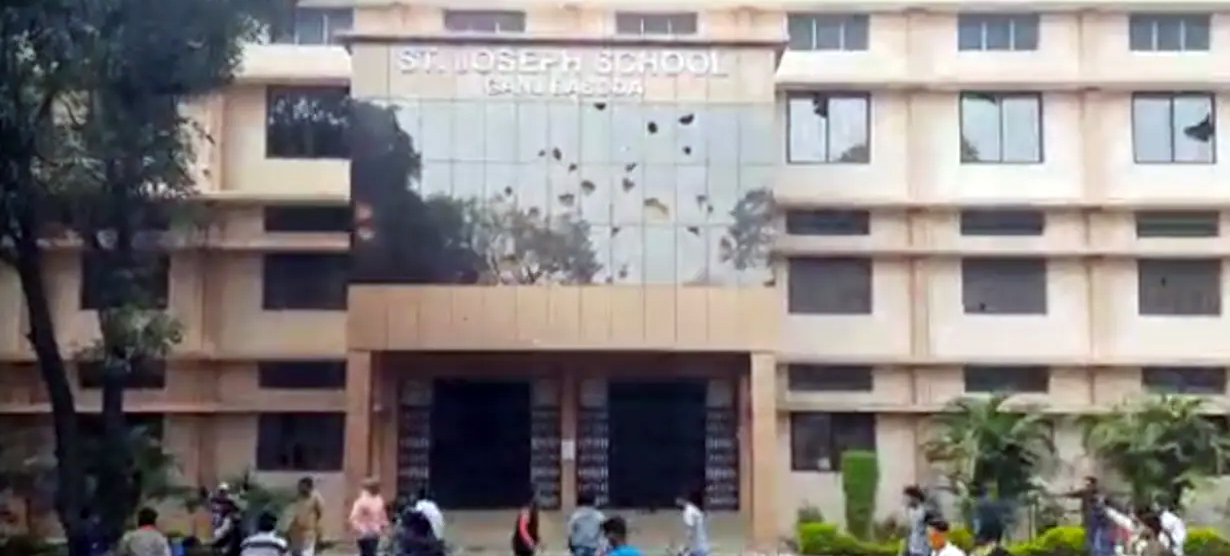 ಮಧ್ಯಪ್ರದೇಶ: ಶಾಲೆಯಲ್ಲಿ ಸಂಘ ಪರಿವಾರದಿಂದ ದಾಂಧಲೆ; ನಾಲ್ವರು ವಶಕ್ಕೆ