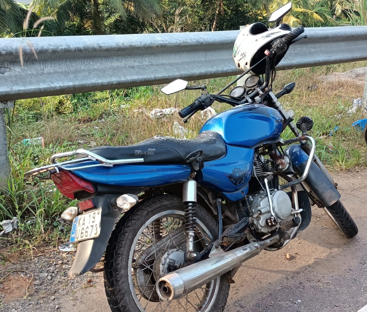 ನಾಪತ್ತೆಯಾಗಿರುವ ಯುವಕನ ಬೈಕ್ ಗುರುಪುರ ಸೇತುವೆಯಲ್ಲಿ ಪತ್ತೆ