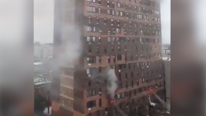 ನ್ಯೂಯಾರ್ಕ್ ಅಗ್ನಿದುರಂತ: 19 ಮಂದಿ ಸಜೀವ ದಹನ
