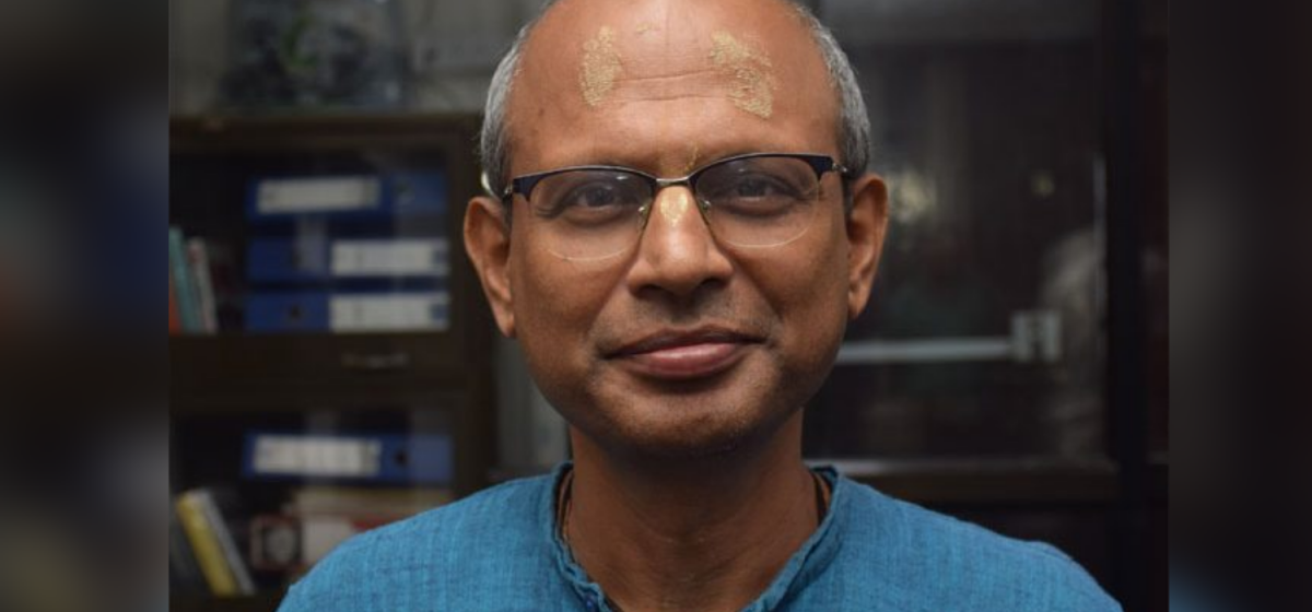 ಸ್ನೇಹಿತನ ಮನೆಯಲ್ಲಿ ಮಂತ್ರ ಪಠಿಸಿ ದುಷ್ಟಶಕ್ತಿಗಳನ್ನು ಓಡಿಸಿದ್ದೆ ಎಂದ ಐಐಟಿ ನಿರ್ದೇಶಕ: ವಿವಾದ ಸೃಷ್ಟಿ