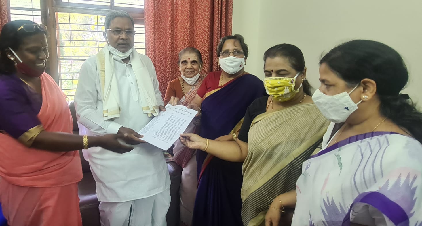 ವಿಜಯಪುರದ ಅಕ್ಕಮಹಾದೇವಿ ವಿವಿಯನ್ನು `ಮಹಿಳಾ ವಿವಿಯನ್ನಾಗಿಯೇ ಮುಂದುವರಿಸಲು ಒತ್ತಾಯ