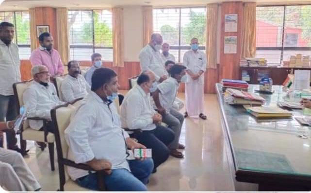 ಹಿಜಾಬ್ ವಿವಾದ: ಕೆಪಿಸಿಸಿ ನಿಯೋಗದಿಂದ ಜಿಲ್ಲಾಧಿಕಾರಿ ಭೇಟಿ