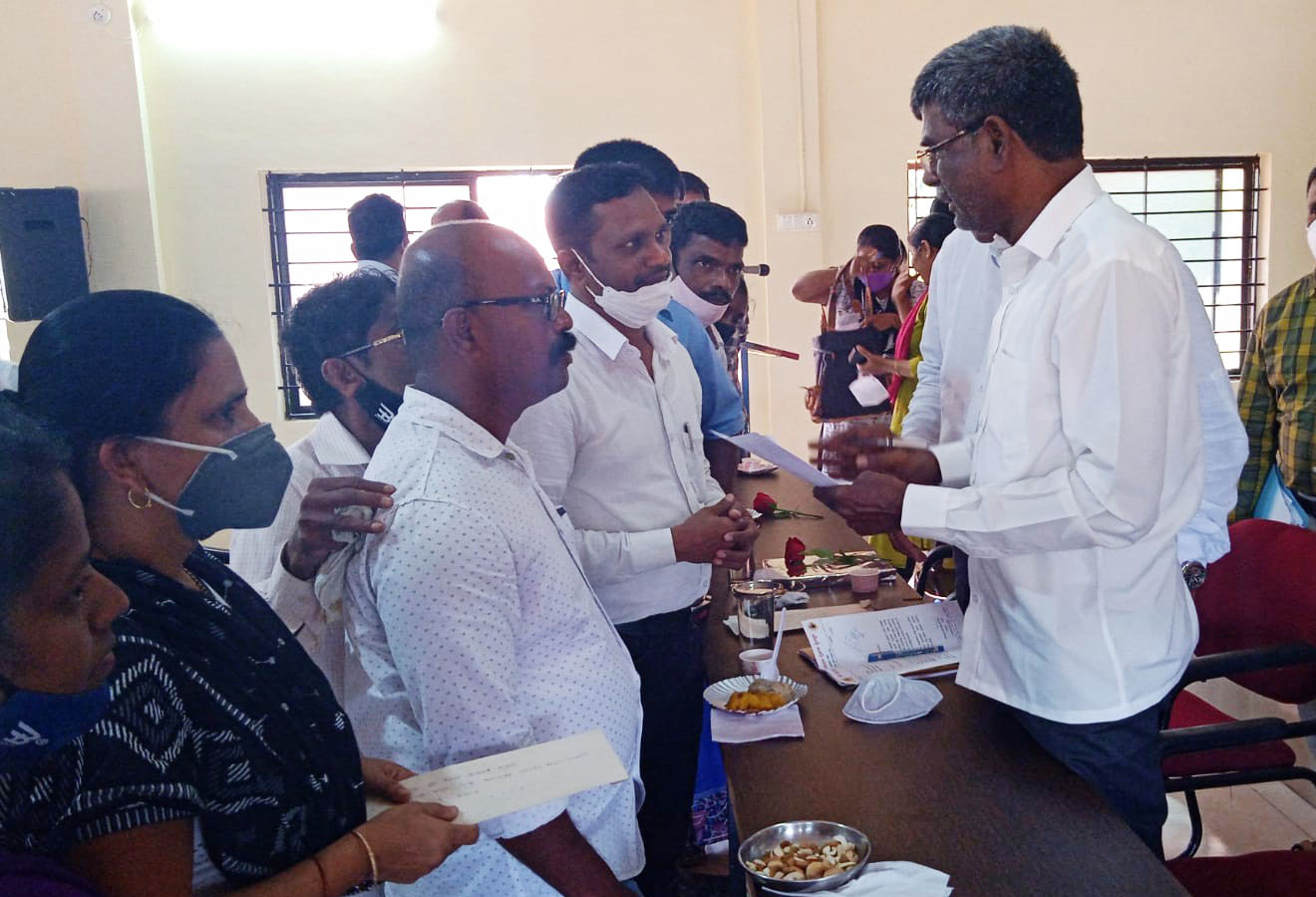 ಅಂಬೇಡ್ಕರ್‌ಗೆ ಅವಮಾನ: ನ್ಯಾಯಾಧೀಶ ವಜಾಕ್ಕೆ ಸಮಾಜ ಕಲ್ಯಾಣ ಸಚಿವರಿಗೆ ಮನವಿ