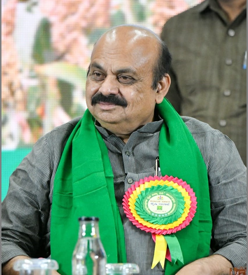 ಕೋವಿಡ್ ಮಾರ್ಗಸೂಚಿ ಮತ್ತಷ್ಟು ಸಡಿಲಿಕೆ?: ಸಿಎಂ ನೇತೃತ್ವದ ಇಂದಿನ ಸಭೆ ನಿರ್ಧಾರ