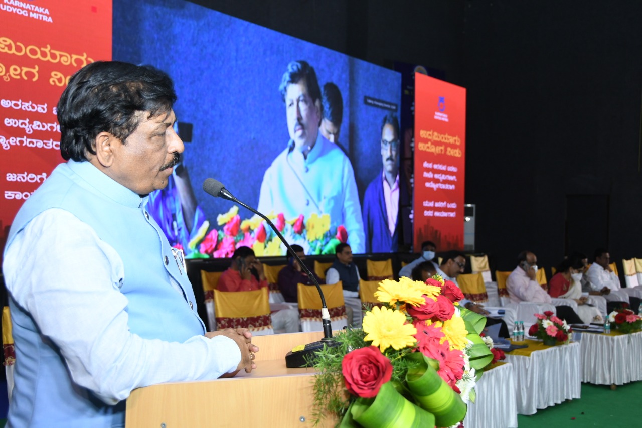 ಶೀಘ್ರದಲ್ಲೇ ಕಲುಬರುಗಿಯಲ್ಲಿ ‘ಟೆಕ್ಸ್ ಟೈಲ್ ಪಾರ್ಕ್ ಪ್ರಾರಂಭ: ಸಚಿವ ಮುರುಗೇಶ್ ನಿರಾಣಿ