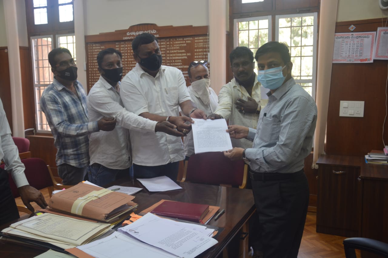 ಚಿಕ್ಕಮಗಳೂರು: ದಬೆದಬೆ ಫಾಲ್ಸ್ ಉಸ್ತುವಾರಿ, ನಿರ್ವಹಣೆಯನ್ನು ಗ್ರಾ.ಪಂ ಸಮಿತಿಗೆ ನೀಡಲು ಆಗ್ರಹಿಸಿ ಮನವಿ