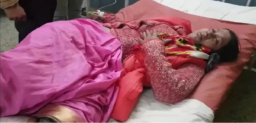 ಪ್ರಧಾನಿ ಮೋದಿಗೆ ಕರಿಪತಾಕೆ ಪ್ರದರ್ಶಿಸಿದ್ದ ಉತ್ತರಪ್ರದೇಶ ಕಾಂಗ್ರೆಸ್ ಕಾರ್ಯಕರ್ತೆ ಮೇಲೆ ಗುಂಡಿನ ದಾಳಿ