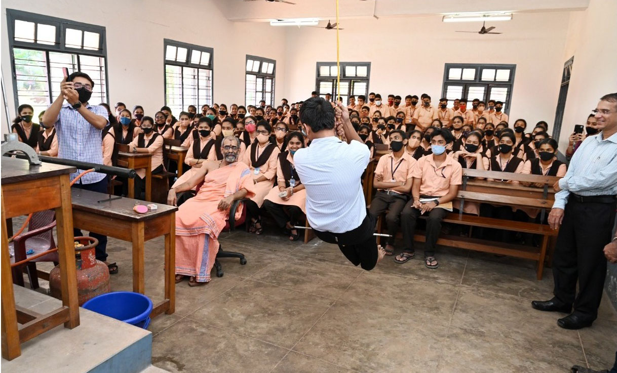 ಉಡುಪಿ ಪಿಪಿಸಿಯಲ್ಲಿ ಭೌತಶಾಸ್ತ್ರ ಪ್ರಾಯೋಗಿಕ ಕಾರ್ಯಕ್ರಮ