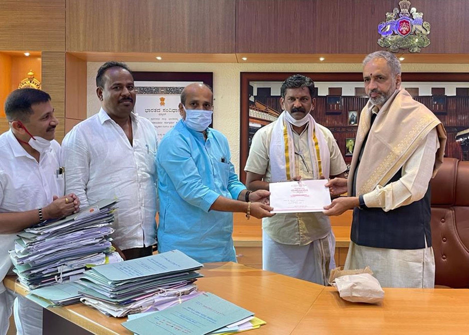 ಪರ್ಯಾಯಕ್ಕೆ ವಿಧಾನಸಭಾಧ್ಯಕ್ಷರಿಗೆ ಆಹ್ವಾನ