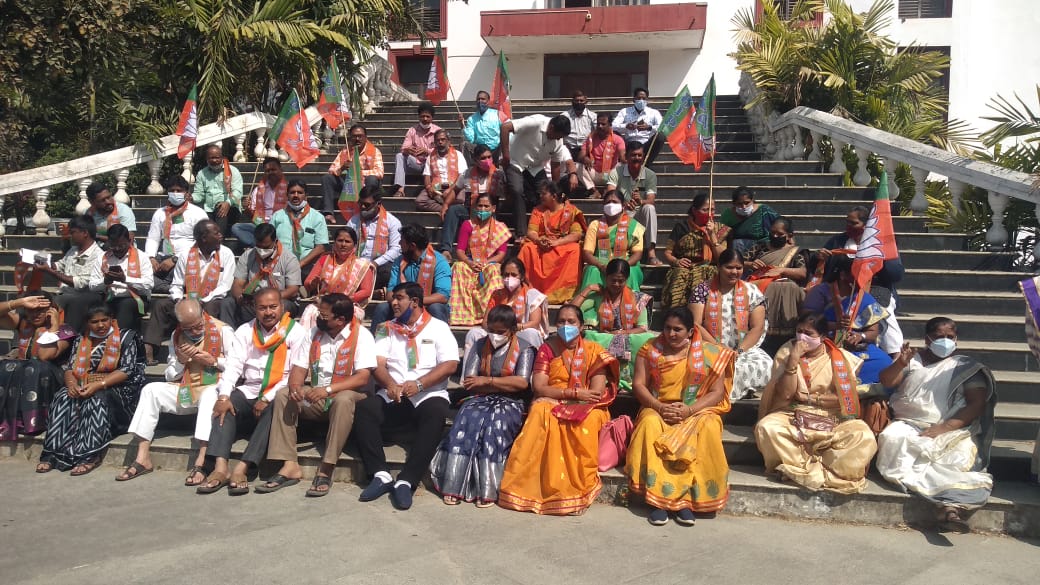 ಪ್ರಧಾನಿ ಮೋದಿ ಪಂಜಾಬ್ ಭೇಟಿ ವೇಳೆ ಭದ್ರತಾ ವೈಫಲ್ಯ: ಶಿವಮೊಗ್ಗದಲ್ಲಿ ಬಿಜೆಪಿ ಪ್ರತಿಭಟನೆ