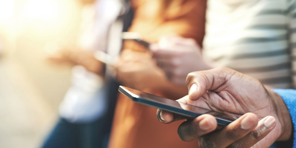 ಮೊಬೈಲ್ ಬಿಟ್ಟು ಇರಬಲ್ಲಿರಾ...?