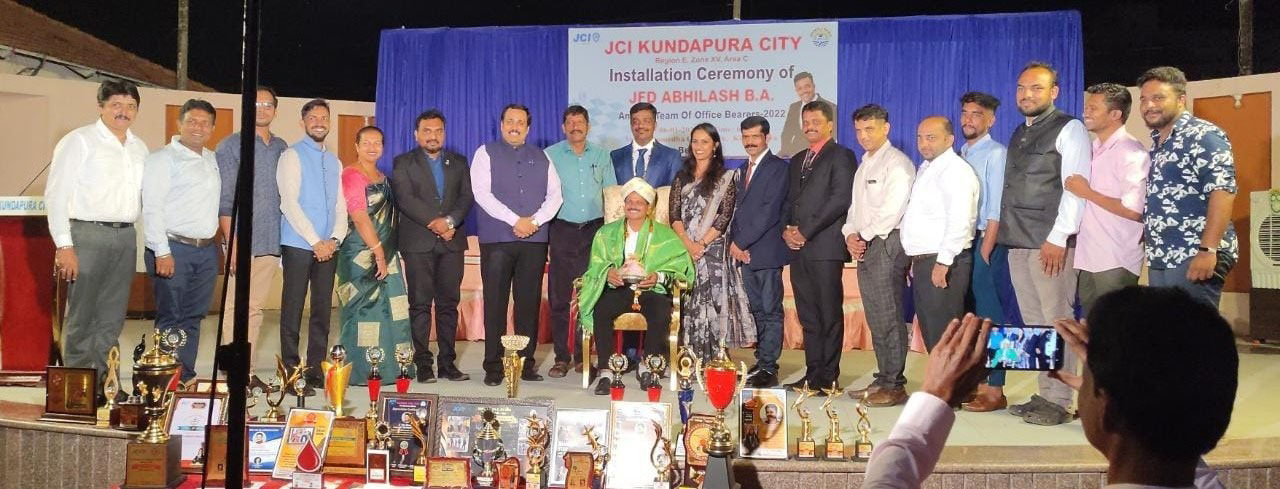 ಸಮಾಜ ಸೇವಕ ಹುಸೇನ್ ಹೈಕಾಡಿಗೆ ಸನ್ಮಾನ