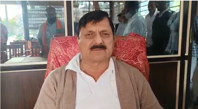 ಕಾಂಗ್ರೆಸ್ ನಾಯಕರು ನದಿ ದಡದ ಮೇಲೆ ಕುಳಿತು ಕಿವಿ ಹಿಡಿದು ಕ್ಷಮೆಯಾಚಿಸಬೇಕು ಎಂದ ಗೃಹ ಸಚಿವ ಆರಗ ಜ್ಞಾನೇಂದ್ರ