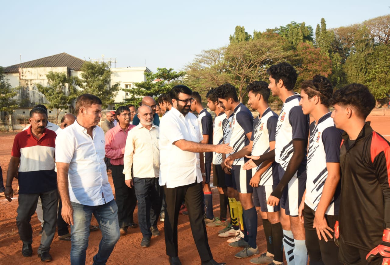 ಮಂಗಳೂರು ನೆಹರೂ ಮೈದಾನ ಫುಟ್ಬಾಲ್ ಗ್ರೌಂಡ್ ಗೆ ಎನ್.ಎ.ಹಾರಿಸ್ ಭೇಟಿ