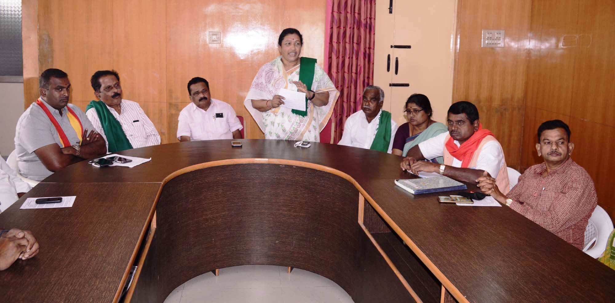 ಮಂಡ್ಯ: ಜೂನ್‍ನಲ್ಲಿ ಮೈಷುಗರ್ ಆರಂಭಿಸದಿದ್ದರೆ ತೀವ್ರ ಹೋರಾಟ; ಪ್ರಗತಿಪರ ಸಂಘಟನೆಗಳ ಮುಖಂಡರ ಸಭೆ ನಿರ್ಣಯ