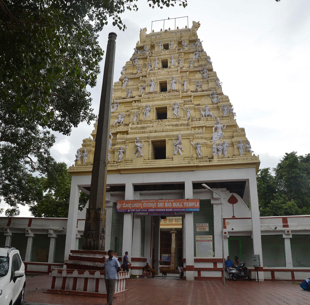 ಬೆಂಗಳೂರು: ದೇವಸ್ಥಾನಗಳಲ್ಲಿ ಮಿತಿಗಿಂತ ಅಧಿಕ ಶಬ್ದ: ಪೊಲೀಸರಿಂದ ನೋಟಿಸ್‍, ಕ್ರಮದ ಎಚ್ಚರಿಕೆ