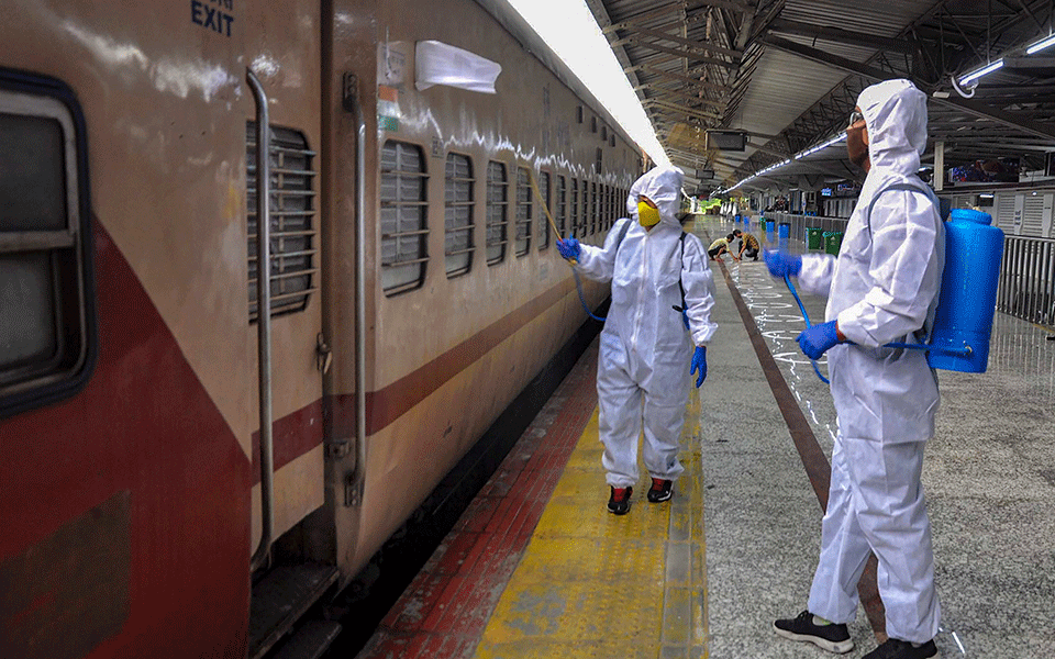 ರಾಜ್ಯದಲ್ಲಿಂದು 1,894  ಮಂದಿಗೆ ಕೊರೋನ ದೃಢ: 24 ಮಂದಿ ಮೃತ್ಯು