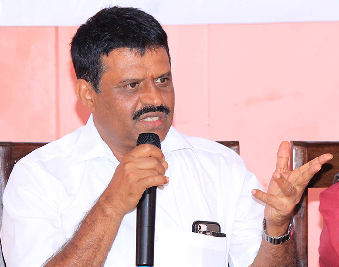 ಕುಂಟು ನೆಪ ಹೇಳುವುದನ್ನು ಬಿಟ್ಟು ಬಿಡಿ: ಸರಕಾರದ ಕಾರ್ಯವೈಖರಿಗೆ ಬಿಜೆಪಿ ಶಾಸಕ ಅಪ್ಪಚ್ಚು ರಂಜನ್ ಆಕ್ಷೇಪ