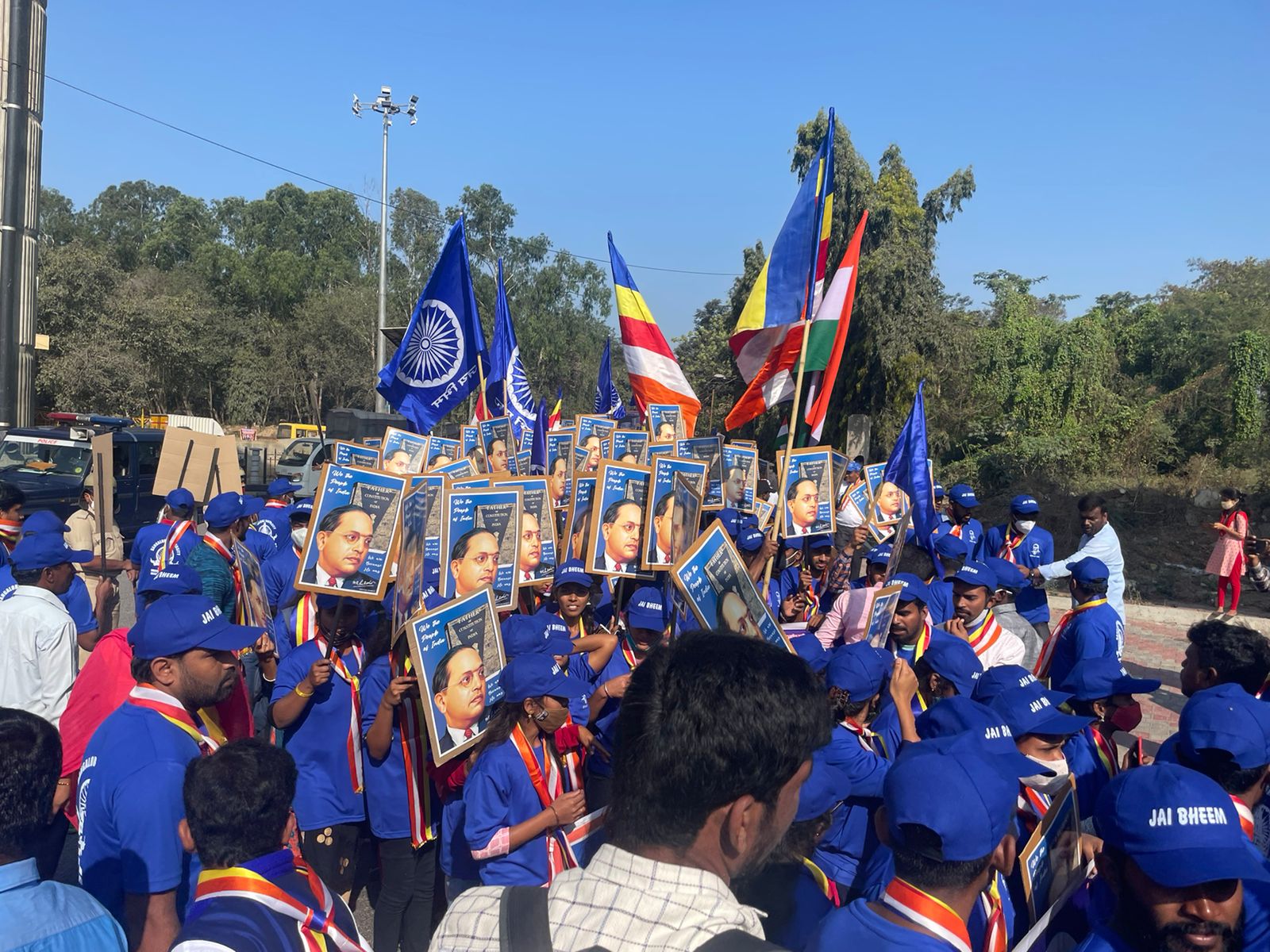 ಅಂಬೇಡ್ಕರ್ ಭಾವಚಿತ್ರಕ್ಕೆ ಅಪಮಾನ ಖಂಡಿಸಿ ವಿಧಾನಸೌಧ ಚಲೋ ಆರಂಭ