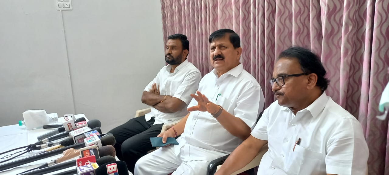 ಹಿಜಾಬ್ ವಿವಾದದ ಹಿಂದಿರುವ ಶಕ್ತಿಗಳ ವಿರುದ್ಧ ಕಠಿಣ ಕ್ರಮ: ಗೃಹ ಸಚಿವ ಜ್ಞಾನೇಂದ್ರ