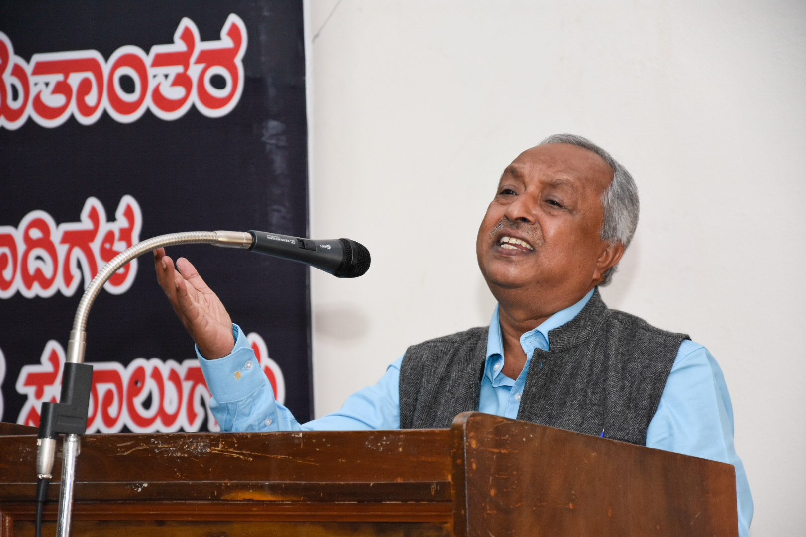 ಧರ್ಮ ಪ್ರಜಾಪ್ರಭುತ್ವ ವಿರೋಧಿಯಾದಾಗ ಸಮಾಜಕ್ಕೆ ಮಾರಕ: ನ್ಯಾ.ನಾಗಮೋಹನ ದಾಸ್