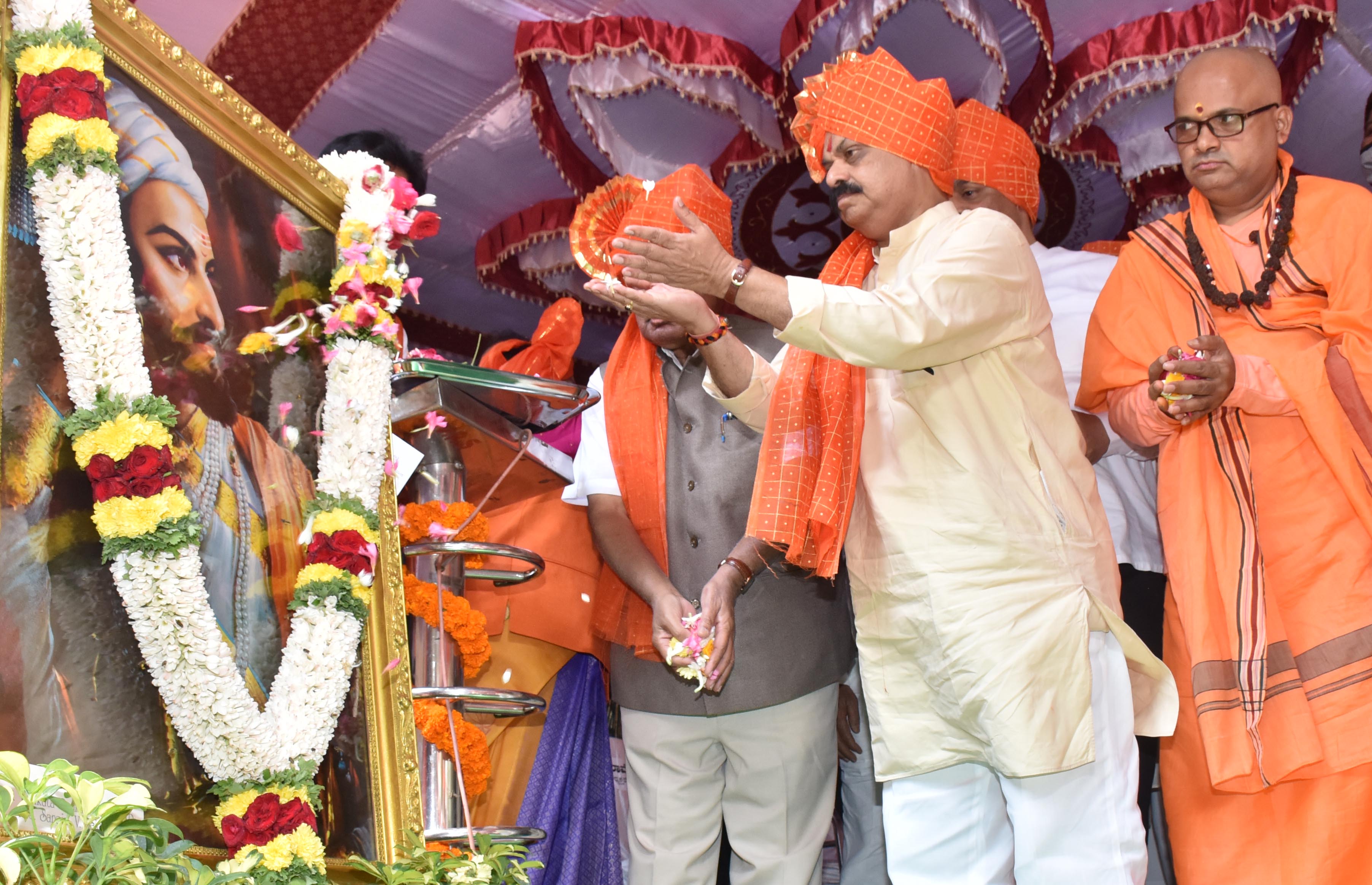 ಛತ್ರಪತಿ ಶಿವಾಜಿ ಭಾರತದ ಸ್ವಾಭಿಮಾನದ ಪ್ರತೀಕ: ಮುಖ್ಯಮಂತ್ರಿ ಬೊಮ್ಮಾಯಿ