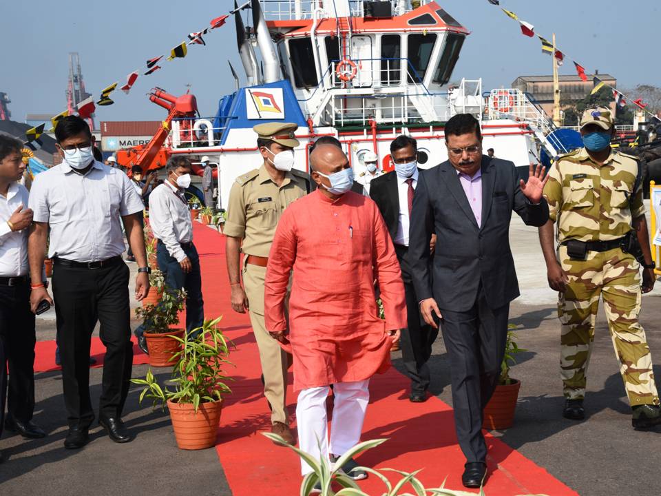 ಮಂಗಳೂರು: ಎನ್‌ಎಂಪಿಟಿ ತಾಂತ್ರಿಕ ಪ್ರಗತಿ ವೀಕ್ಷಿಸಿದ ಕೇಂದ್ರ ಸಚಿವ ಸಿಂಗ್