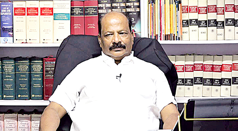 ಹಿಜಾಬ್ ವಿಚಾರ: ನೊಂದವರನ್ನು ಅಪರಾಧಿಗಳಾಗಿ ಬಿಂಬಿಸಲಾಗುತ್ತಿದೆ; ಹಿರಿಯ ನ್ಯಾಯವಾದಿ ಎಸ್.ಬಾಲನ್