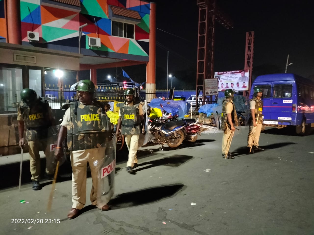 ಸಹಜ ಸ್ಥಿತಿಯತ್ತ ಶಿವಮೊಗ್ಗ: ಬಿಗಿ ಪೊಲೀಸ್ ಬಂದೋಬಸ್ತ್