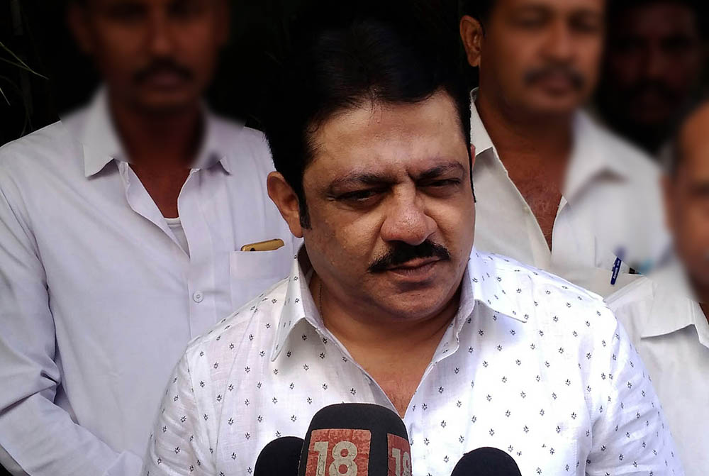 ಬಿಜೆಪಿಯಿಂದ ರಾಜಕೀಯ ಲಾಭಕ್ಕಾಗಿ ವಿದ್ಯಾರ್ಥಿಗಳ ಬಳಕೆ: ಮಾಜಿ ಸಚಿವ ಝಮೀರ್ ಅಹ್ಮದ್ ಖಾನ್