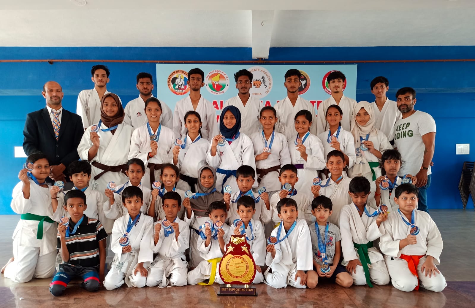 ರಾಷ್ಟ್ರಮಟ್ಟದ ಕರಾಟೆ ಚಾಂಪಿಯನ್ ಶಿಪ್: ಕುಂದಾಪುರದ ಕಿರಣ್ ಡ್ರಾಗನ್ ಫಿಸ್ಟ್ ಕರಾಟೆ ಅಕಾಡಮಿಗೆ ಪ್ರಶಸ್ತಿ