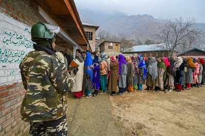 ಕ್ಷೇತ್ರ ಪುನರ್ವಿಂಗಡಣೆ ಆಯೋಗದ ಕರಡು ವರದಿಯಲ್ಲಿ ಕಾಶ್ಮೀರ ವಿಭಾಗದಲ್ಲಿ ಭಾರೀ ಬದಲಾವಣೆಗಳ ಪ್ರಸ್ತಾವ