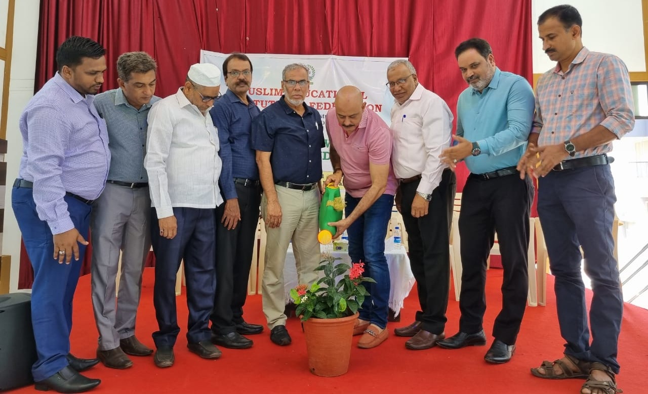 ಕಾಟಿಪಳ್ಳ: ಮೀಫ್ ವತಿಯಿಂದ ಎಸೆಸೆಲ್ಸಿ ವಿದ್ಯಾರ್ಥಿಗಳಿಗೆ ವಿಶೇಷ ತರಬೇತಿ ಶಿಬಿರ ಕಾಟಿಪಳ್ಳ: ಮೀಫ್ ವತಿಯಿಂದ ಎಸೆಸೆಲ್ಸಿ ವಿದ್ಯಾರ್ಥಿಗಳಿಗೆ ವಿಶೇಷ ತರಬೇತಿ ಶಿಬಿರ