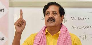 ಕುಮಾರಸ್ವಾಮಿ ಬಗ್ಗೆ ಕೇಳಬೇಡಿ ಎಂದ ಮಾಜಿ ಶಾಸಕ ವೈಎಸ್‍ವಿ ದತ್ತ