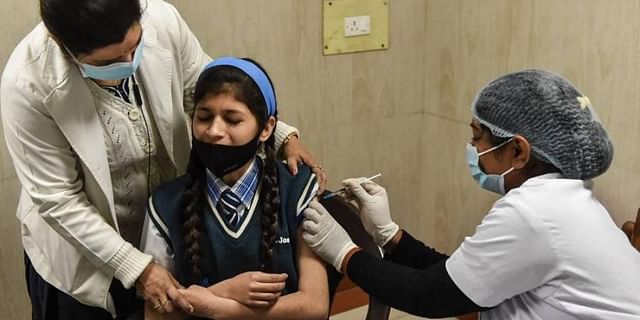 ತಜ್ಞರ ಗುಂಪಿನ ಸಲಹೆ ಆಧಾರದಲ್ಲಿ ʼ15 ವರ್ಷಕ್ಕಿಂತ ಕೆಳಗಿನʼ ಮಕ್ಕಳಿಗೆ ಲಸಿಕೆ: ಕೇಂದ್ರ ಆರೋಗ್ಯ ಸಚಿವ