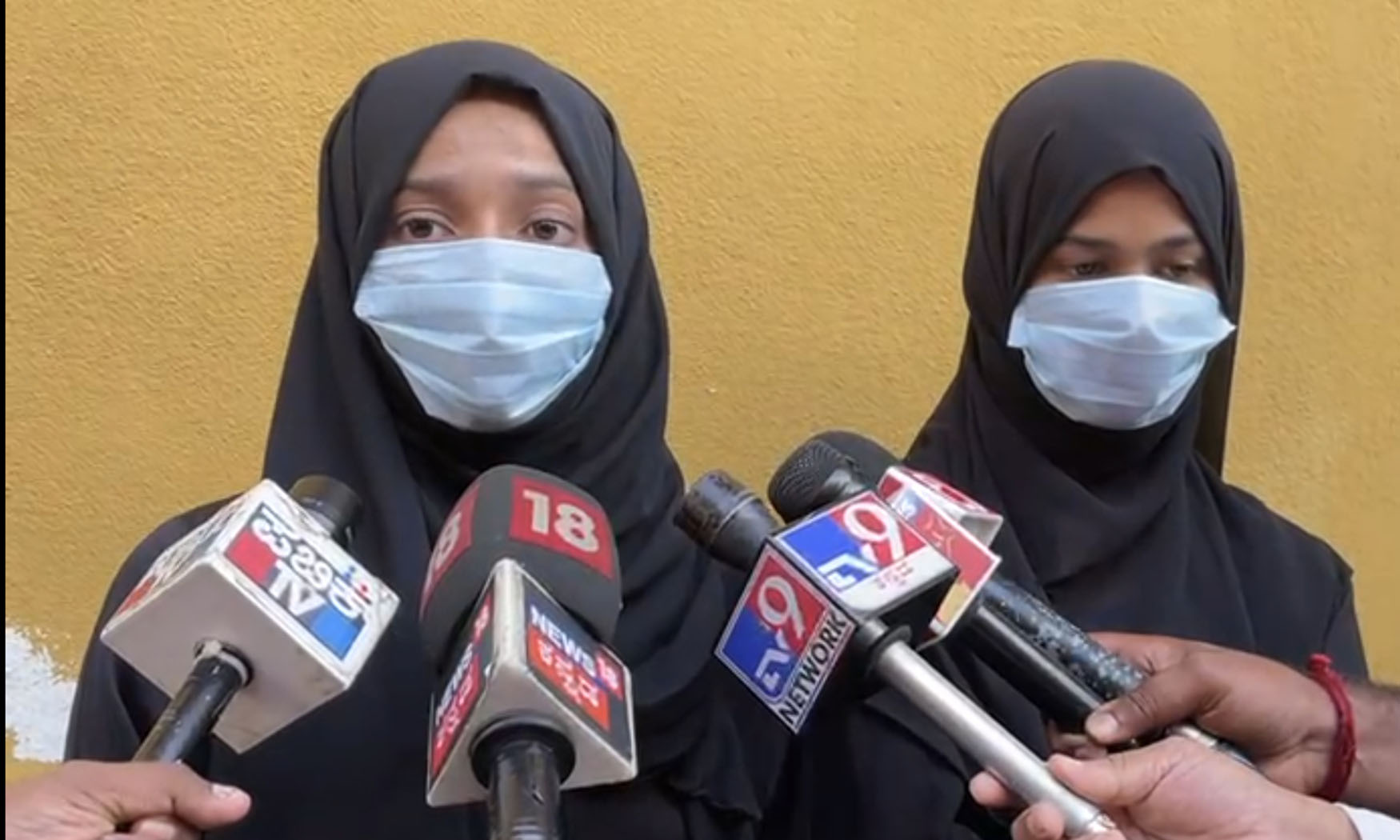 ‘ಈ ತಿಂಗಳಲ್ಲಿ ಪರೀಕ್ಷೆ ಇದೆ, ಆದಷ್ಟು ಬೇಗ ಹೈಕೋರ್ಟ್ ತೀರ್ಪು ಬರಲಿ’