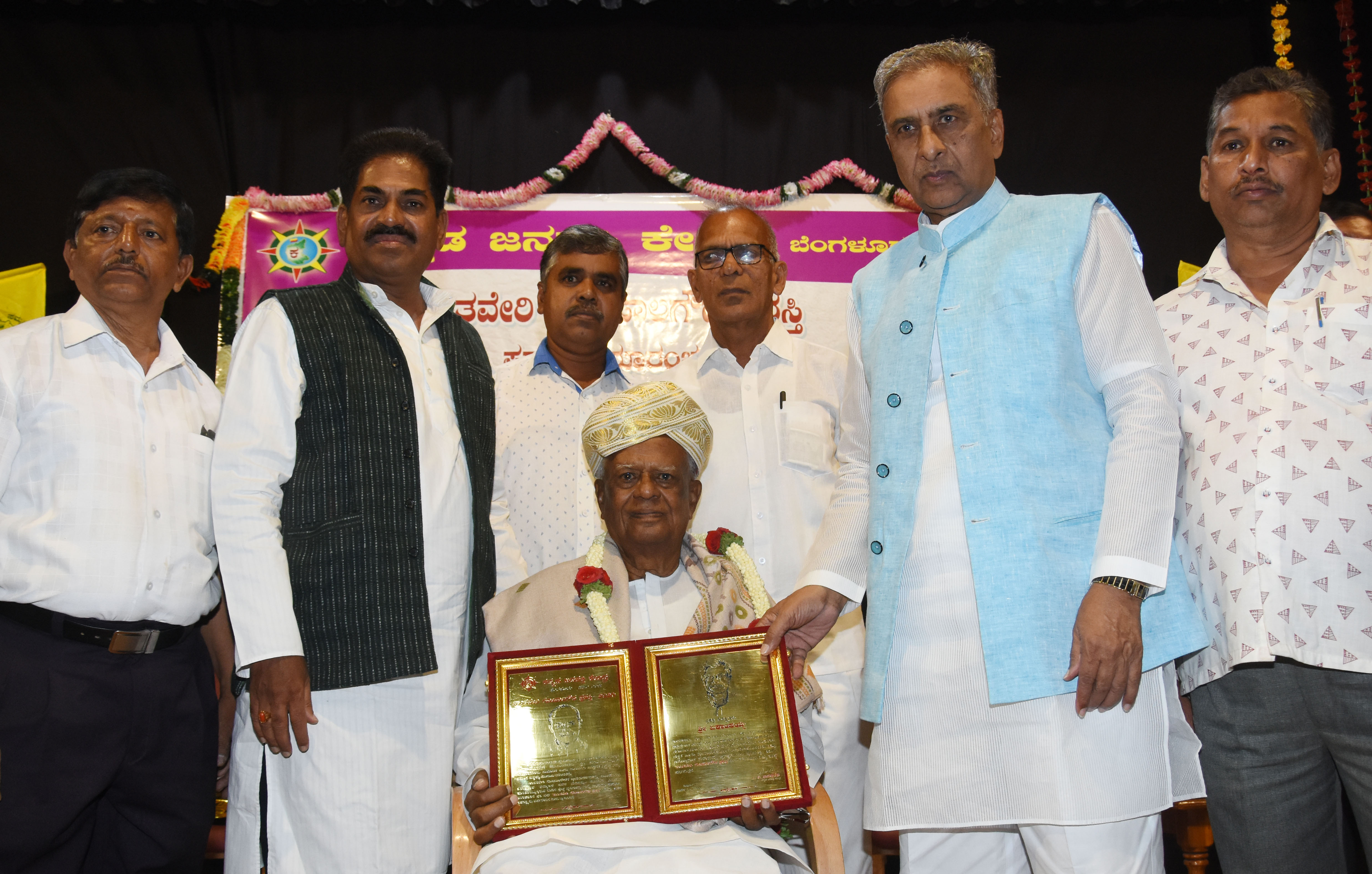 ಹಣ, ಜಾತಿ ಬಲದಿಂದ ಸಮಾಜವಾದಿ ತತ್ವಗಳೇ ಕಣ್ಮರೆ: ಸಭಾಪತಿ ಬಸವರಾಜ ಹೊರಟ್ಟಿ