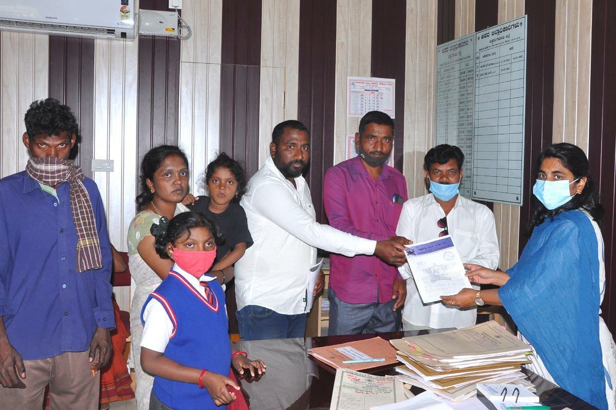 ಚಿಕ್ಕಮಗಳೂರು: ಆರ್ ಟಿಇ ಯೋಜನೆಯಡಿ ಖಾಸಗಿ ಶಾಲೆಗೆ ದಾಖಲಾದ ದಲಿತ ಬಾಲಕಿಗೆ ಕಿರುಕುಳ ಆರೋಪ; ಜಿಲ್ಲಾಧಿಕಾರಿಗೆ ದೂರು