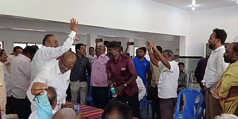 ಶಿವಮೊಗ್ಗ: ಜಾತ್ರೆಯಲ್ಲಿ ಹಿಂದೂಗಳಿಗಷ್ಟೇ ಮಳಿಗೆ ನೀಡಲು ಹಿಂದುತ್ವ ಸಂಘಟನೆಗಳಿಂದ ಒತ್ತಾಯ