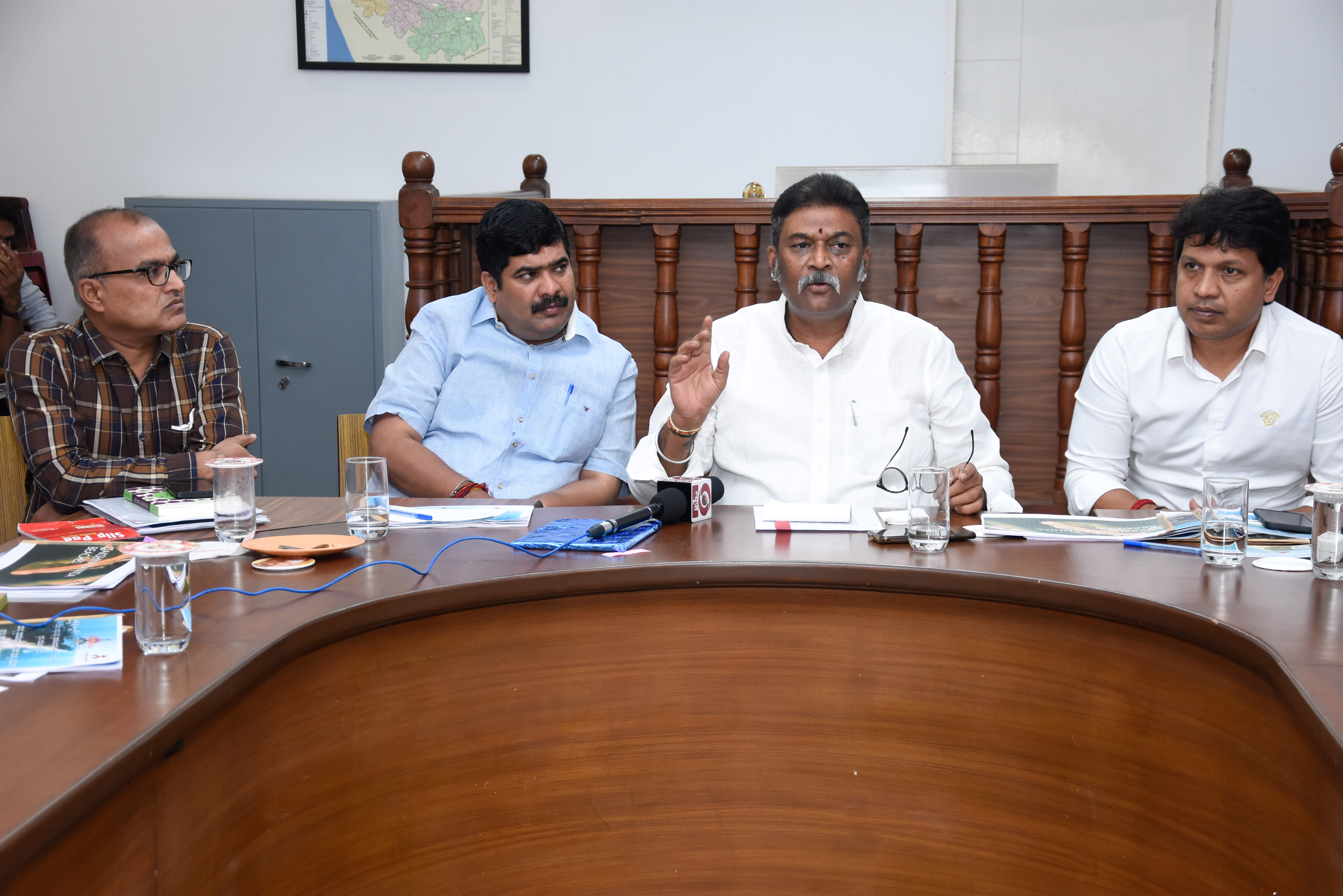 ಗೋವಾ ಮಾದರಿಯಲ್ಲಿ ರಾಜ್ಯದ ಕರಾವಳಿ ಪ್ರವಾಸೋದ್ಯಮ ಅಭಿವೃದ್ಧಿಗೆ ಒತ್ತು: ಸಚಿವ ಆನಂದ ಸಿಂಗ್