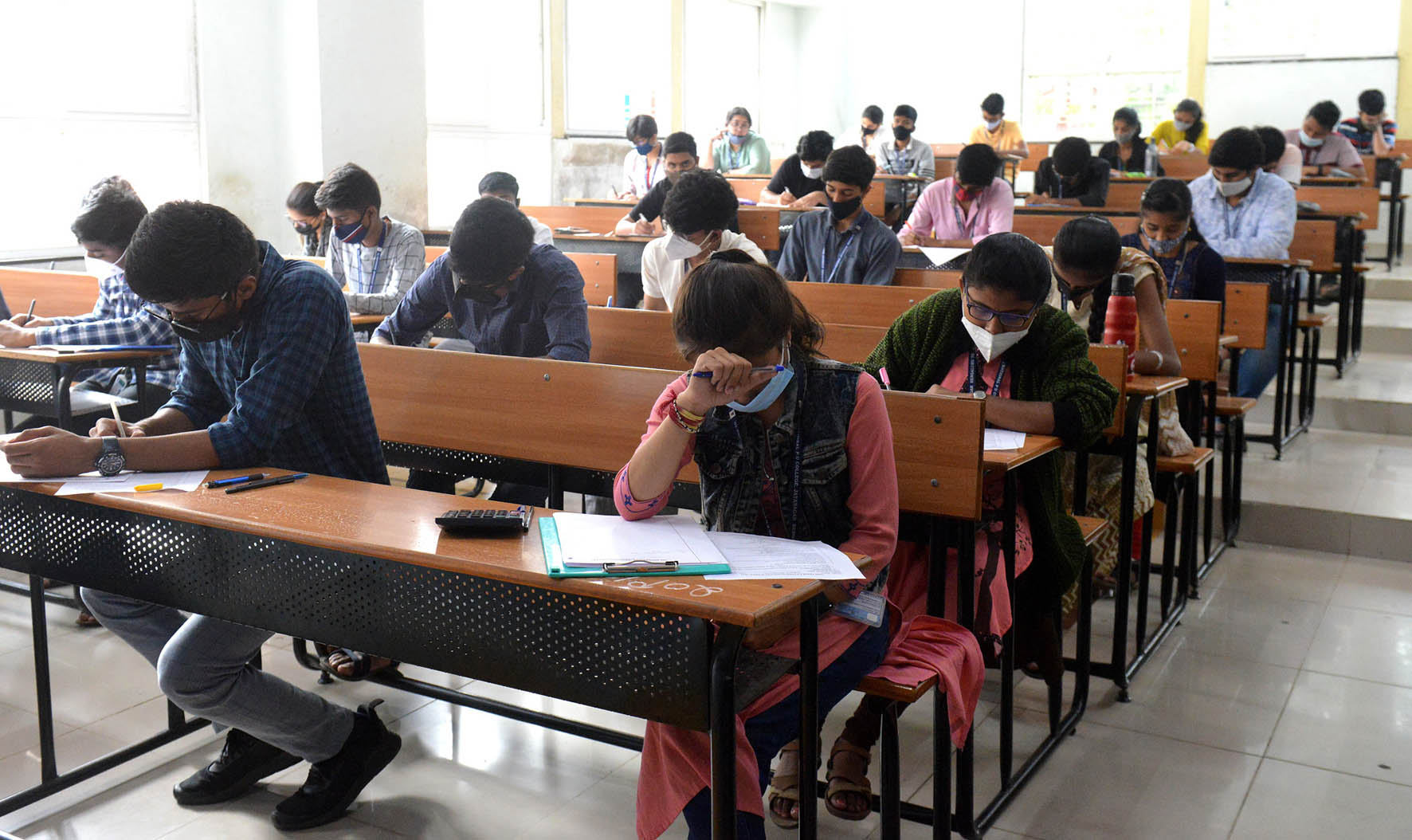 ​ಜೆಇಇ ಮೈನ್ಸ್ ಪರೀಕ್ಷೆ ವೇಳಾಪಟ್ಟಿ ಪ್ರಕಟ