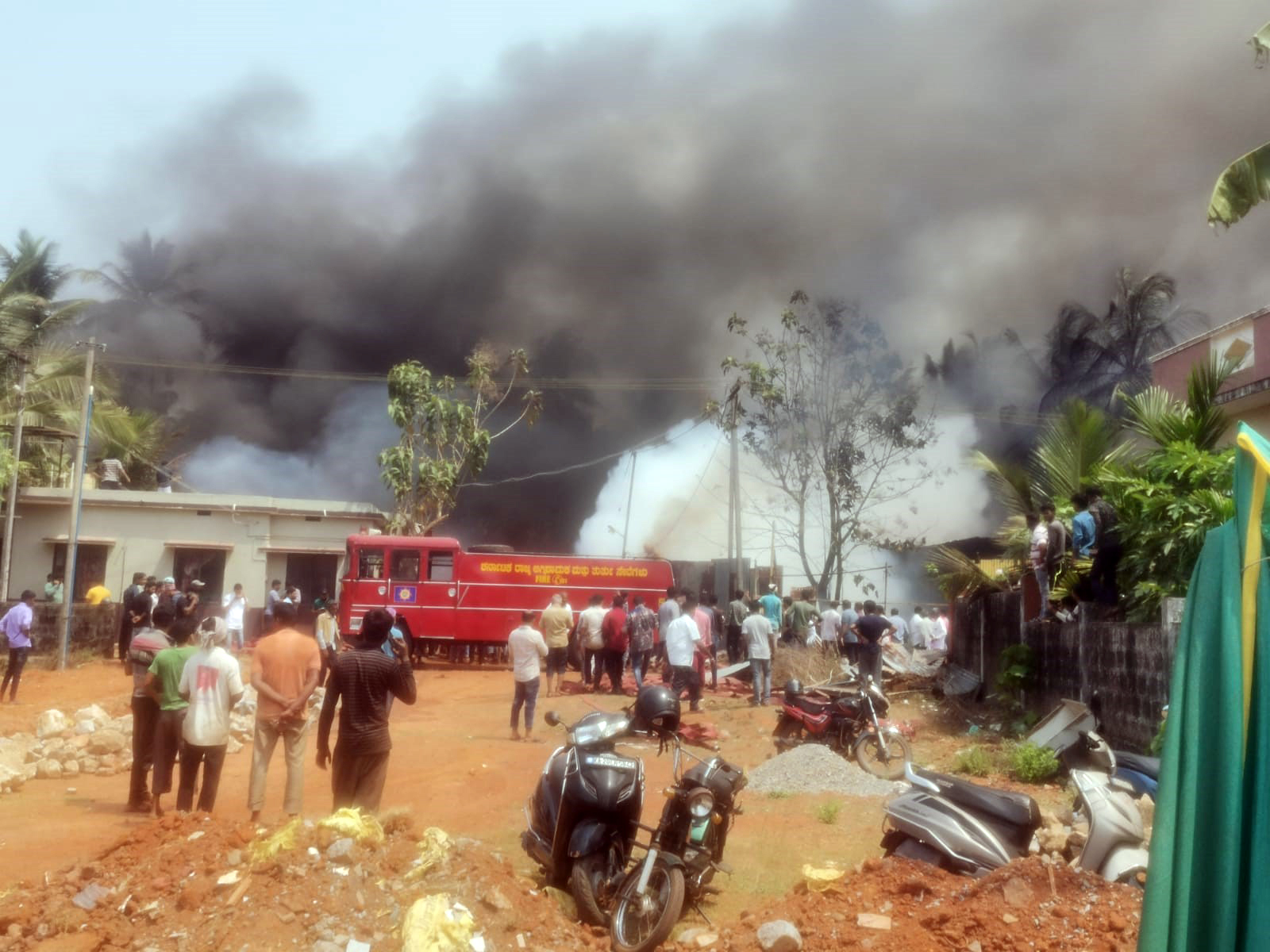 ವಿಧಾನಸಭೆಯಲ್ಲಿ ಪ್ರತಿಧ್ವನಿಸಿದ ಕಾಪು ಗುಜರಿ ಅಂಗಡಿ ಸ್ಫೋಟ ಪ್ರಕರಣ: ಮೃತರ ಕುಟುಂಬಕ್ಕೆ ಪರಿಹಾರ ನೀಡಲು ಶಾಸಕರ ಒತ್ತಾಯ