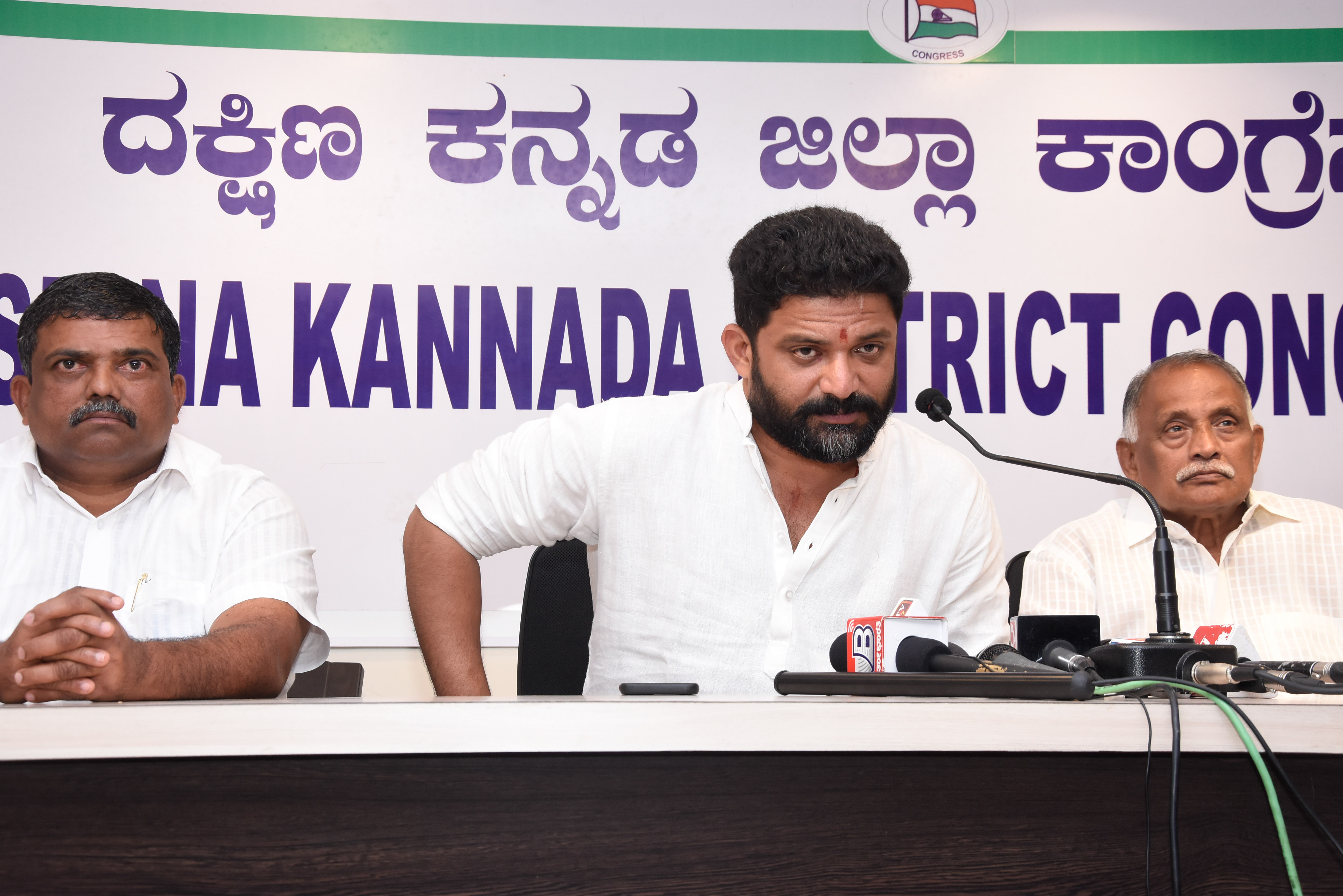 ಬಪ್ಪನಾಡು ವಿವಾದಕ್ಕೆ ಜಿಲ್ಲಾಡಳಿತವೇ ಕುಮ್ಮಕ್ಕು: ಮಿಥುನ್ ರೈ ಆರೋಪ