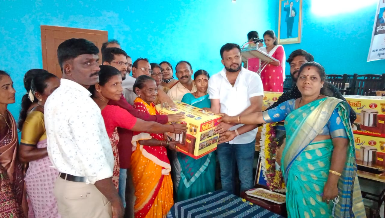 ​ತಲ್ಲೂರು: ಪ.ಜಾತಿ, ಪಂಗಡದ ಫಲಾನುಭವಿಗಳಿಗೆ ವಿವಿಧ ಸೌಲಭ್ಯ ವಿತರಣೆ