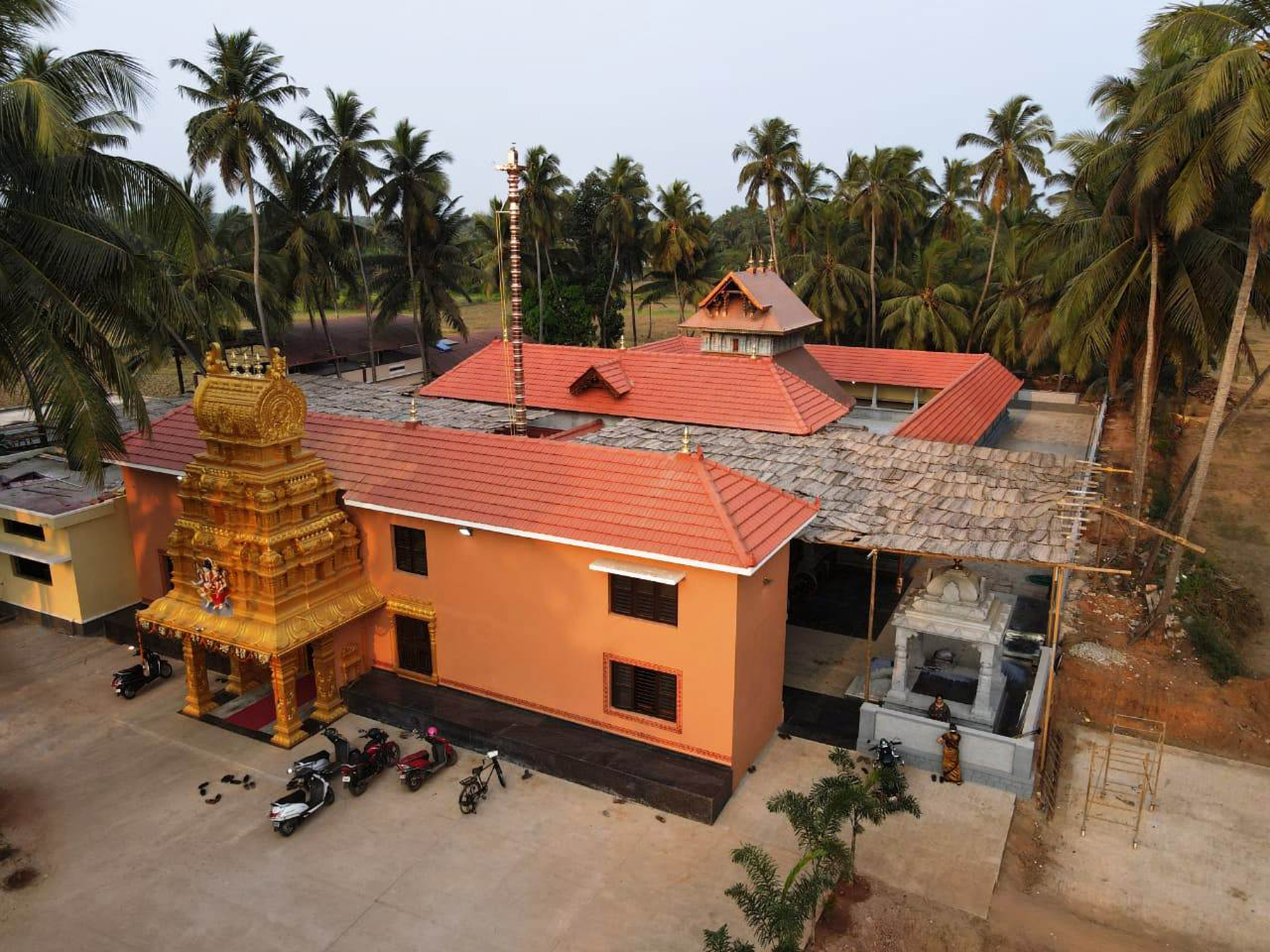 ಮಾ.30-ಎ.7: ಹೆಜಮಾಡಿ ಶ್ರೀ ಮಹಾಲಿಂಗೇಶ್ವರ ದೇವಳ ಬ್ರಹ್ಮಕಲಶ, ನಾಗಮಂಡಲ ಸೇವೆ ಮಾ.30-ಎ.7: ಹೆಜಮಾಡಿ ಶ್ರೀ ಮಹಾಲಿಂಗೇಶ್ವರ ದೇವಳ ಬ್ರಹ್ಮಕಲಶ, ನಾಗಮಂಡಲ ಸೇವೆ