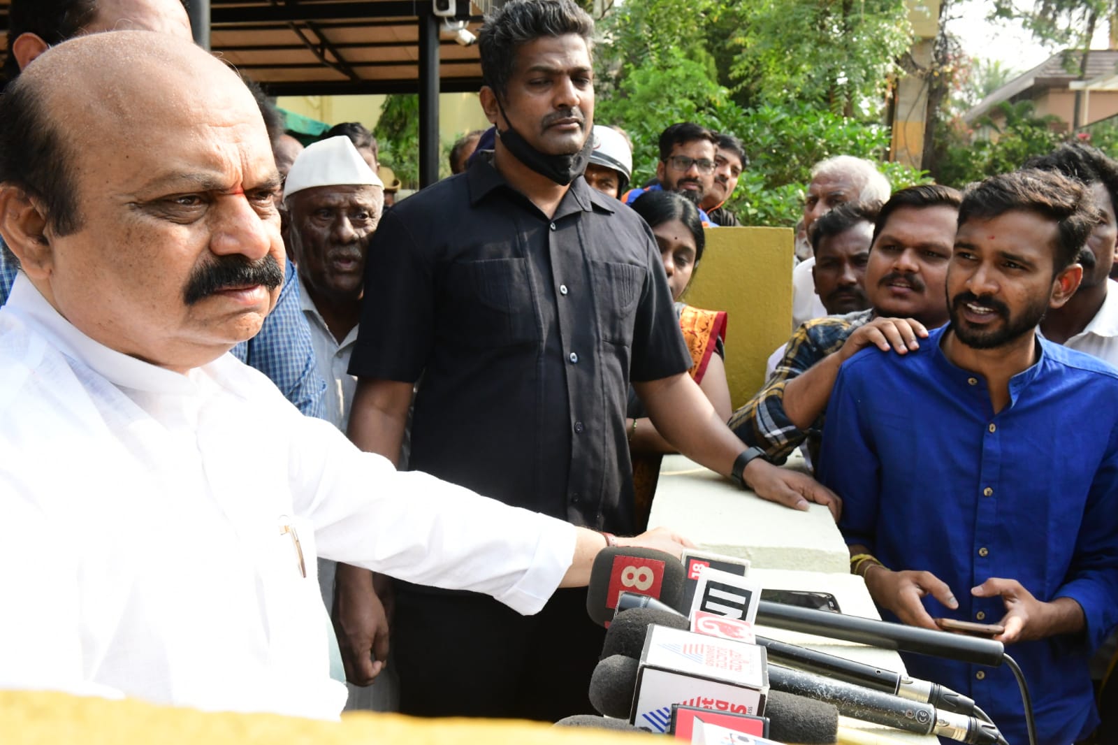 ವಿದ್ಯಾರ್ಥಿಗಳು ನಿರಾತಂಕವಾಗಿ ಪರೀಕ್ಷೆ ಬರೆಯಲಿ: ಸಿಎಂ ಬಸವರಾಜ ಬೊಮ್ಮಾಯಿ