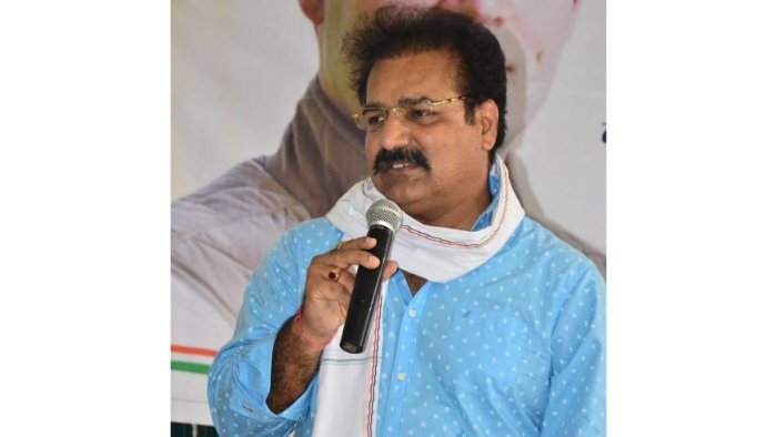 ಕಾಶ್ಮೀರ ಫೈಲ್ಸ್ಗೆ ಟಿಕೆಟ್ ವಿತರಿಸಿದಂತೆ ಪೆಟ್ರೋಲ್, ಡೀಸೆಲ್ ಗೆ ಬಿಜೆಪಿ ಕೂಪನ್ ವಿತರಿಸಲಿ: ರಾಜಸ್ಥಾನ ಸಚಿವ