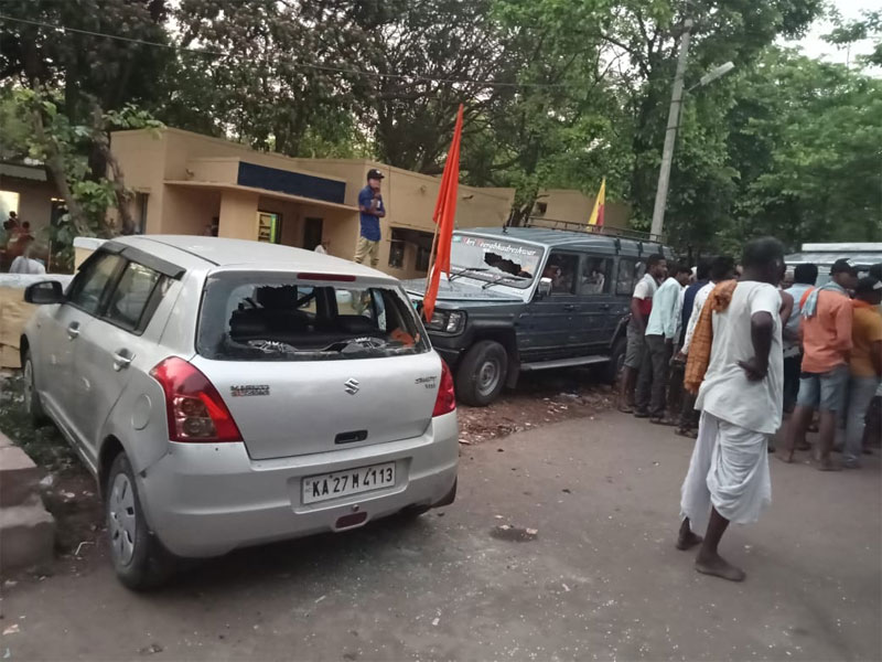 ಆಂಧ್ರದ ಶ್ರೀಶೈಲದಲ್ಲಿ ತಂಡಗಳ ಮಧ್ಯೆ ಹೊಡೆದಾಟ ; ವಾಹನಗಳಿಗೆ ಹಾನಿ